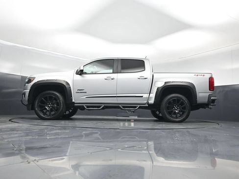 Used 2020 Chevrolet Colorado LT w/ Colorado RST Special Edition AWD/4WD image 45