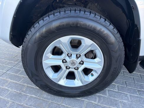 Used 2019 Toyota 4Runner SR5 Premium AWD/4WD image 27