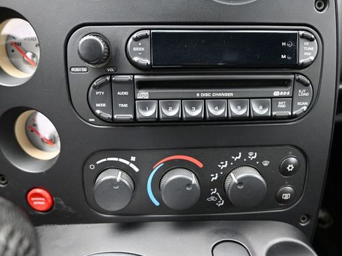Used 2006 Dodge Viper SRT-10 image 15