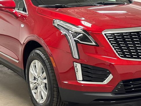 New 2026 Cadillac XT5 Luxury w/ LPO, Floor Liner Package AWD/4WD image 4