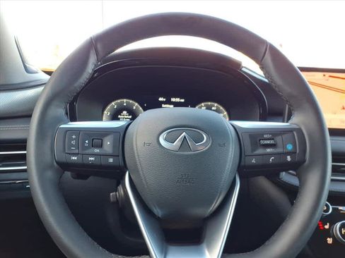 Certified 2025 INFINITI QX60 Luxe image 24