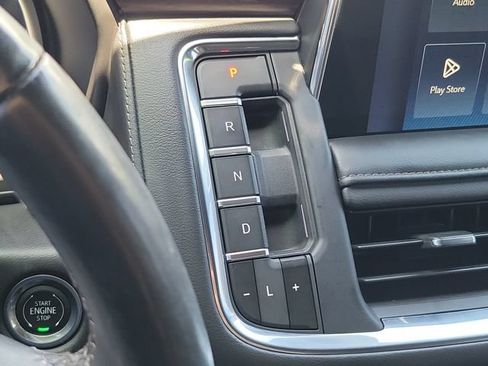 Used 2024 Chevrolet Suburban High Country w/ Advanced Technology Package AWD/4WD image 34