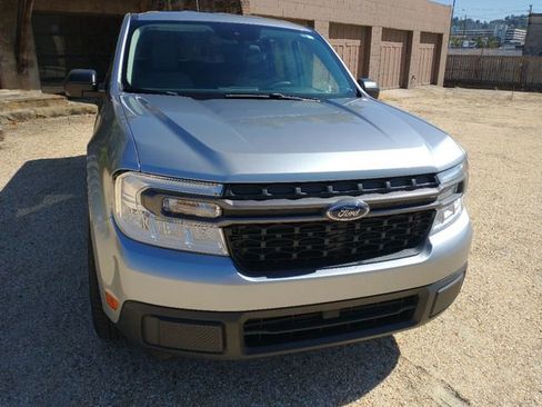 Used 2023 Ford Maverick XLT image 3