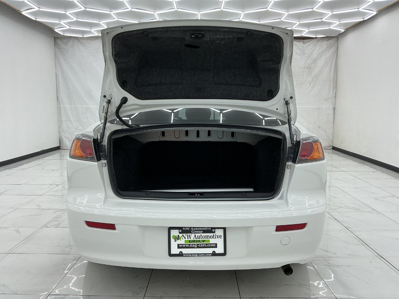 Used 2016 Mitsubishi Lancer ES AWD/4WD image 41