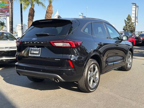Certified 2024 Ford Escape ST-Line Select w/ Tech Pack #1 AWD/4WD image 11
