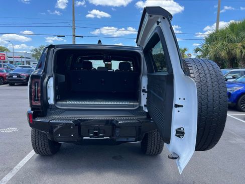 Used 2025 GMC Hummer EV 2X AWD/4WD image 20