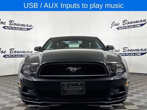 Used 2014 Ford Mustang Coupe RWD image 3
