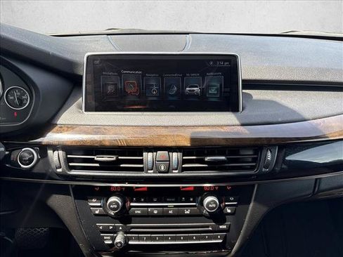 Used 2017 BMW X5 xDrive50i AWD/4WD image 13