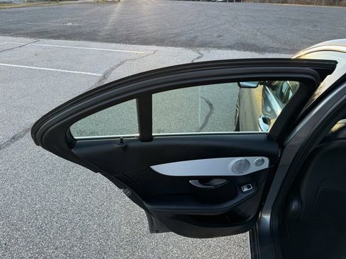 Used 2021 Mercedes-Benz C 300 Sedan w/ Premium Package image 15