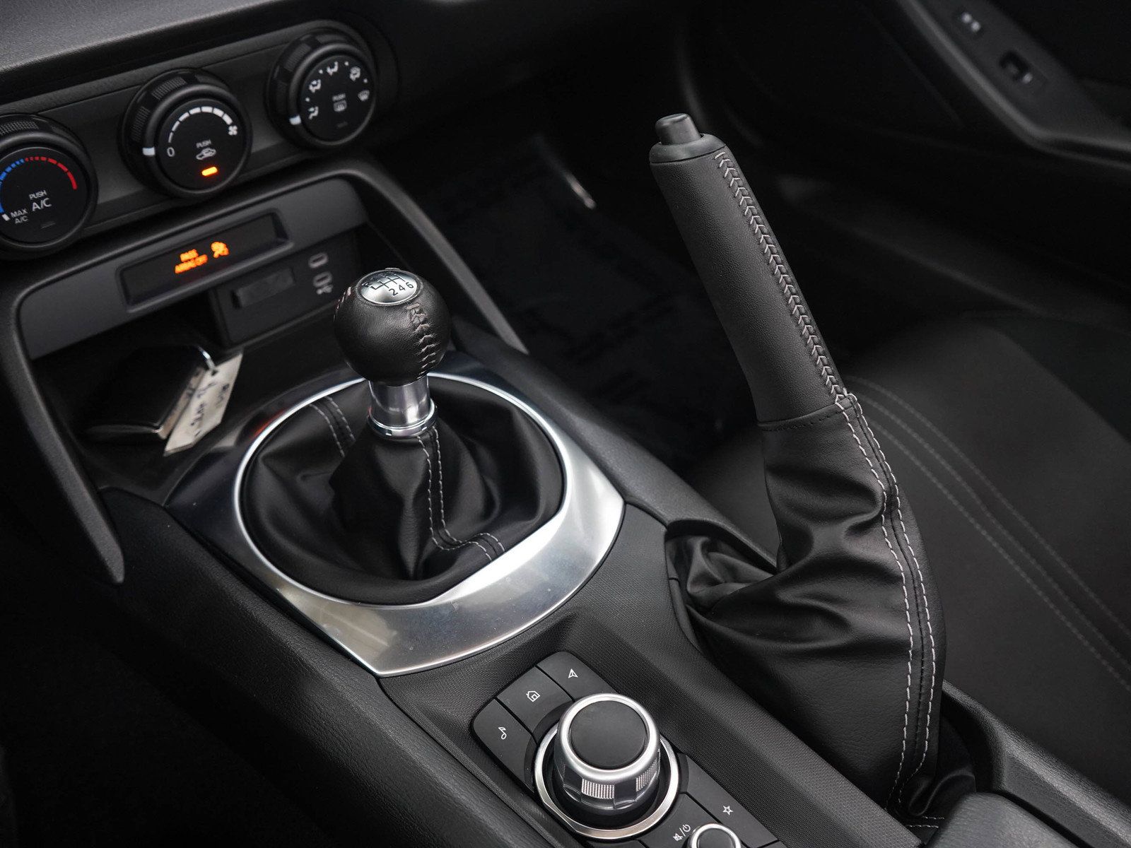 Used 2024 MAZDA MX-5 Miata Sport RWD image 21