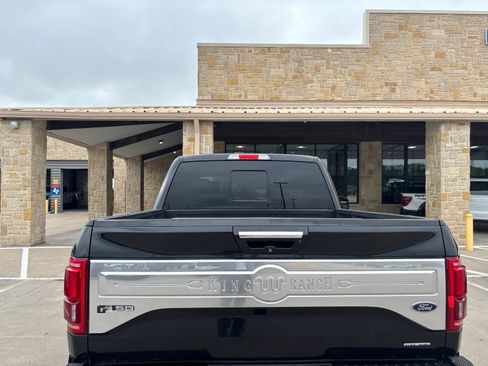 Used 2015 Ford F150 King Ranch w/ Equipment Group 601A Luxury AWD/4WD image 4