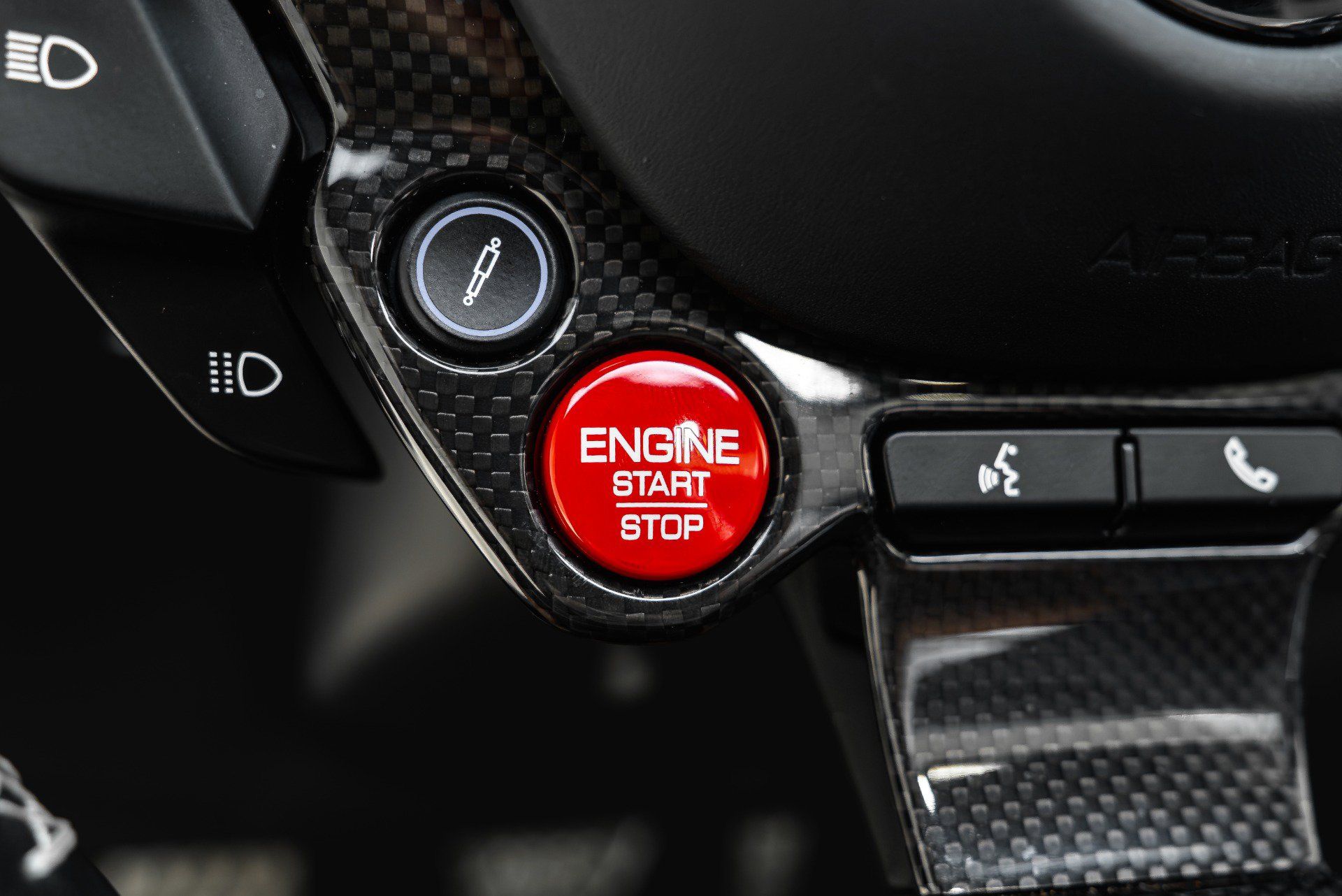 Used 2022 Ferrari 812 GTS RWD image 44