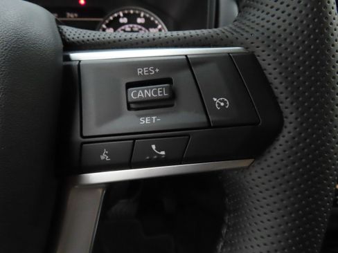 New 2026 Mitsubishi Outlander LE FWD image 13