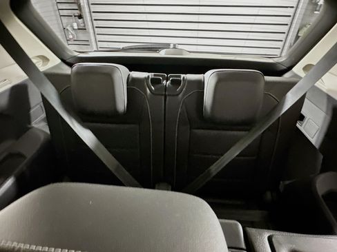 Used 2021 Volkswagen Tiguan SEL FWD image 29
