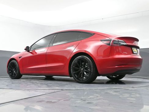 Used 2022 Tesla Model 3 Standard Range image 56