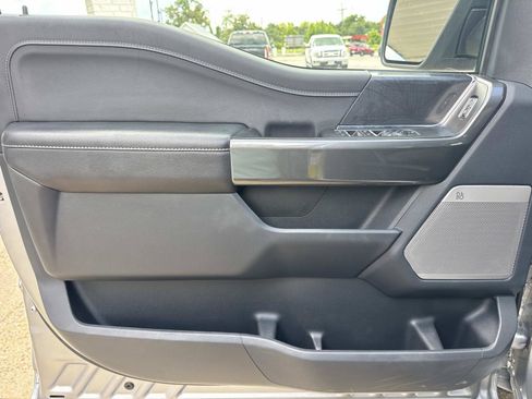 Used 2022 Ford F150 XLT w/ Equipment Group 302A High AWD/4WD image 18