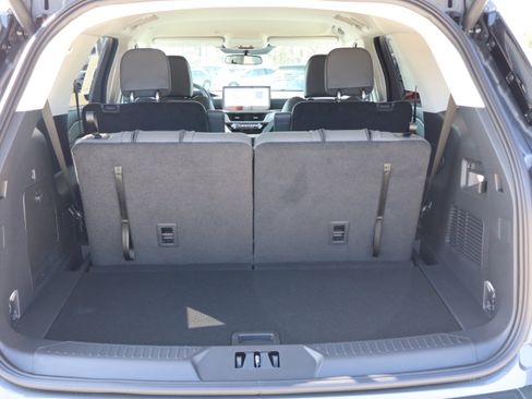 New 2026 Ford Explorer Active w/ Active Comfort Package image 30