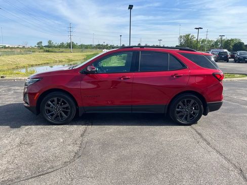 Used 2023 Chevrolet Equinox RS w/ RS Leather Package AWD/4WD image 4