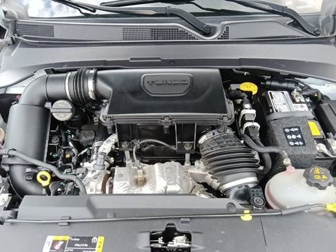 Used 2024 Jeep Compass Latitude AWD/4WD image 33
