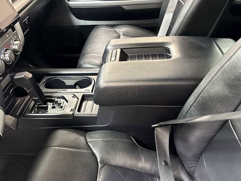 Certified 2017 Toyota Tundra SR5 image 22