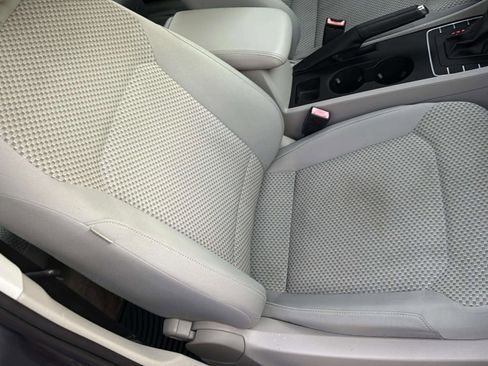 Used 2014 Volkswagen Passat 1.8T S image 28