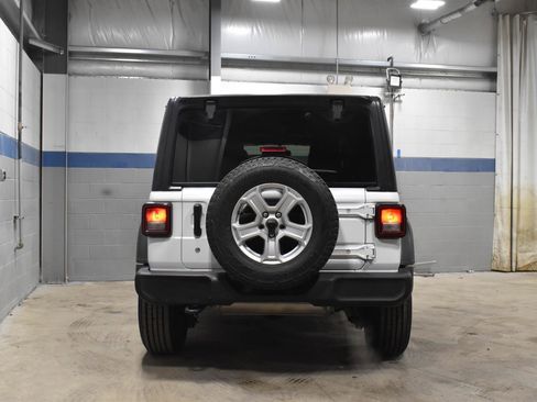 Used 2020 Jeep Wrangler Unlimited Sport S AWD/4WD image 22