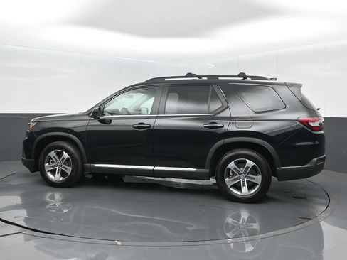 Certified 2025 Honda Pilot EX-L image 4