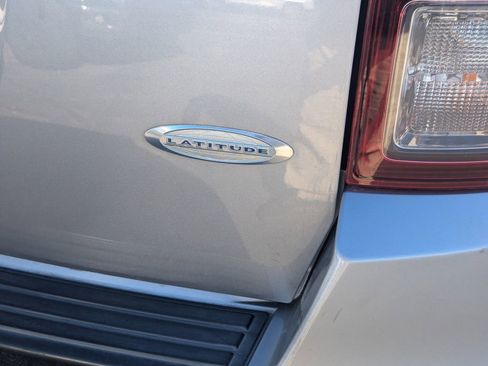 Used 2014 Jeep Compass Latitude image 5