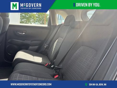Used 2025 Honda HR-V LX image 14