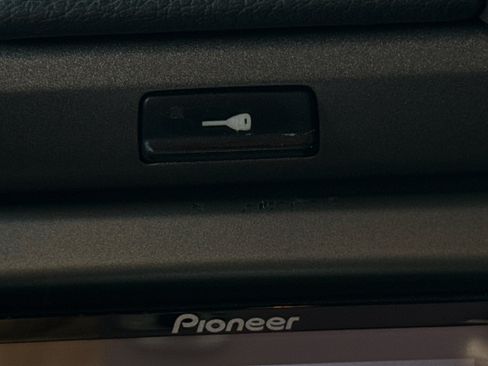 Used 2007 Porsche Cayman image 37