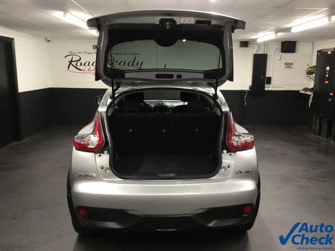 Used 2017 Nissan Juke SV AWD/4WD image 12
