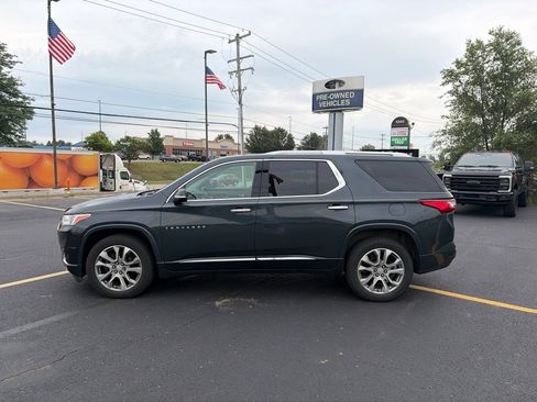 Used 2020 Chevrolet Traverse Premier w/ LPO, Floor Liner Package AWD/4WD image 8