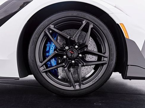 Used 2019 Chevrolet Corvette ZR1 RWD image 48