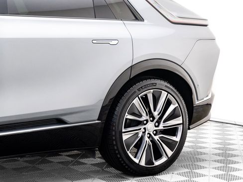 Certified 2024 Cadillac Lyriq Luxury w/ LPO, Floor Liner Package image 38