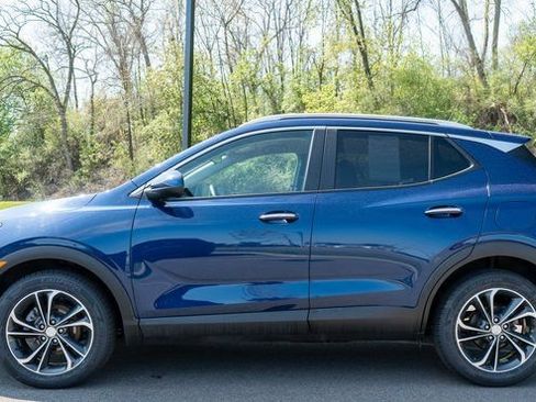Used 2023 Buick Encore GX Select w/ Safety Package II FWD image 9