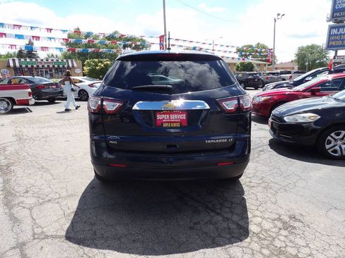 Used 2015 Chevrolet Traverse LT w/ Style and Technology Package AWD/4WD image 7