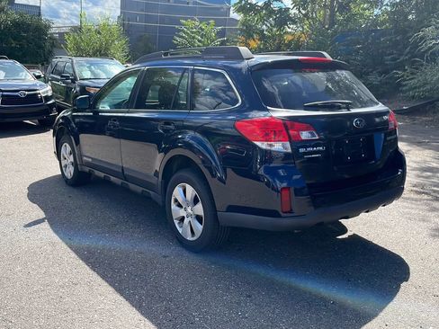 Used 2012 Subaru Outback 2.5i Premium w/ All-Weather Pkg AWD/4WD image 8