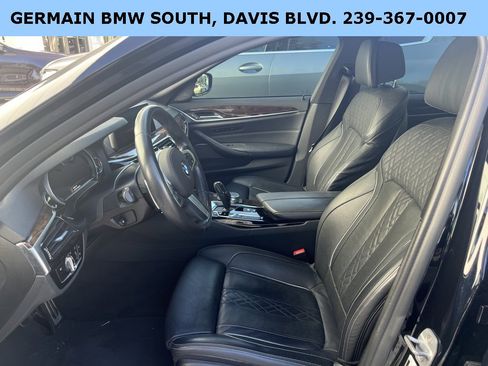 Used 2019 BMW 530i 530i w/ M Sport Package image 12