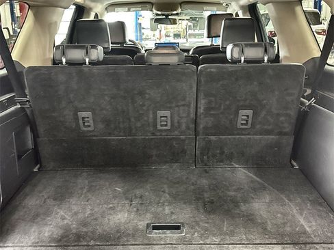 Used 2024 Ford Expedition Max XLT image 29