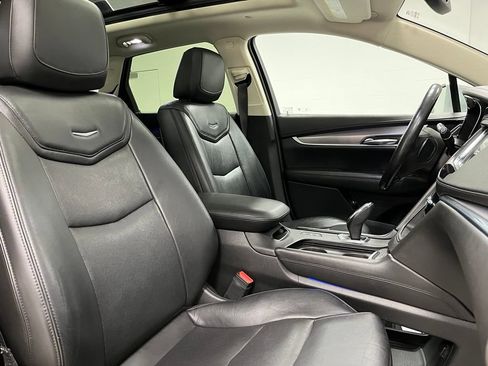 Used 2019 Cadillac XT5 Premium Luxury AWD/4WD image 56