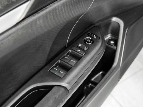 Used 2018 Honda Civic LX image 39