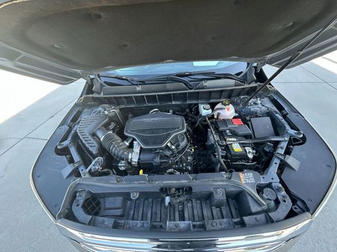 Used 2019 GMC Acadia SLT image 30