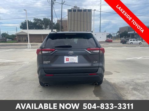 Used 2025 Toyota RAV4 XLE FWD image 4