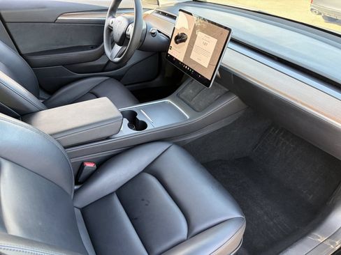 Used 2023 Tesla Model 3 Standard Range RWD image 13