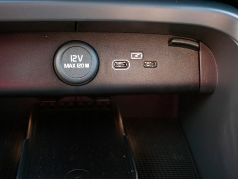 Used 2023 Volvo C40 P8 Recharge Plus w/ Climate Package AWD/4WD image 21