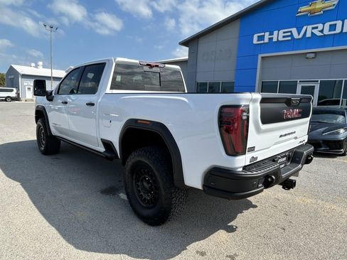 Used 2025 GMC Sierra 2500 AT4X w/ AT4X AEV Edition image 6