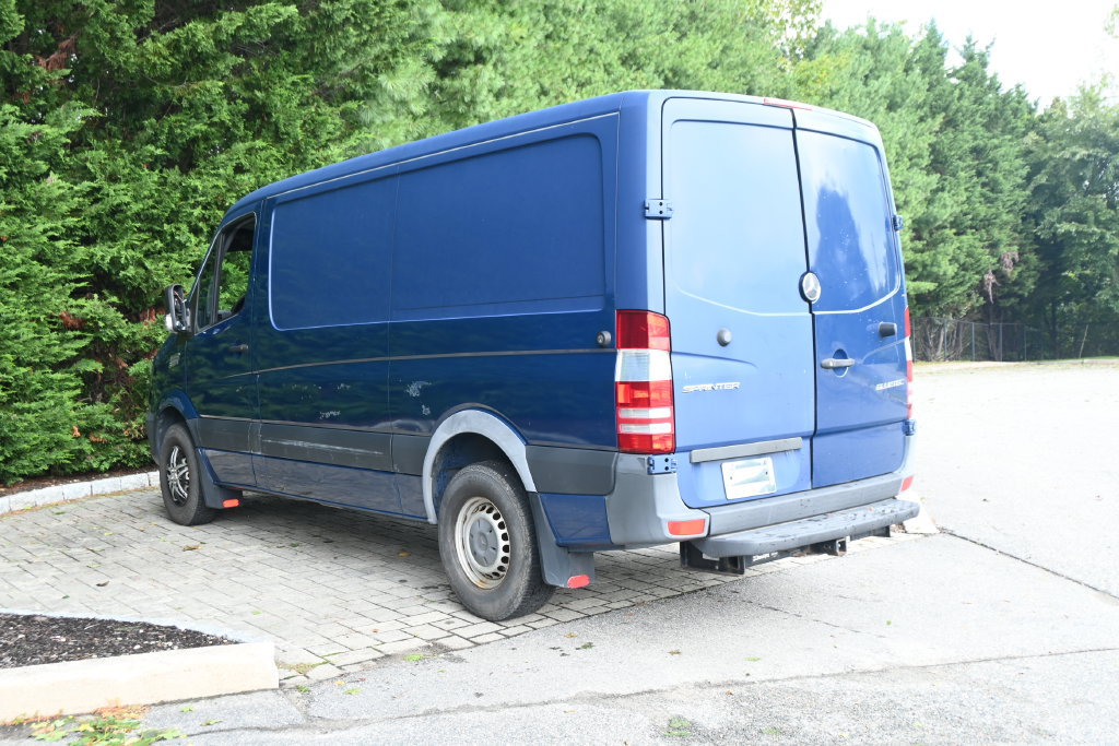Used 2015 Mercedes-Benz Sprinter 2500 image 5