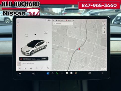 Used 2021 Tesla Model 3 Long Range image 16