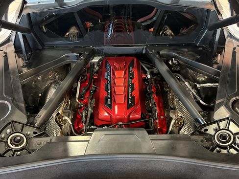 Used 2022 Chevrolet Corvette Stingray Coupe w/ 1LT image 11