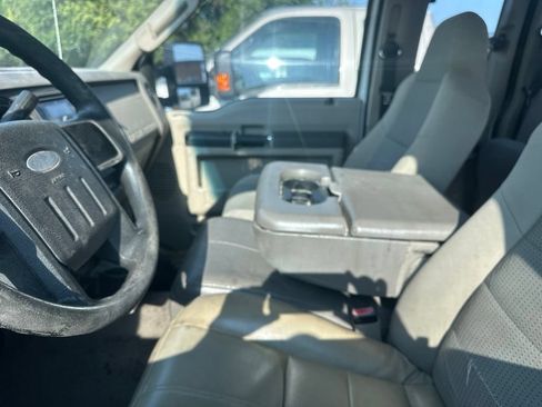 Used 2009 Ford F350 XL AWD/4WD image 9